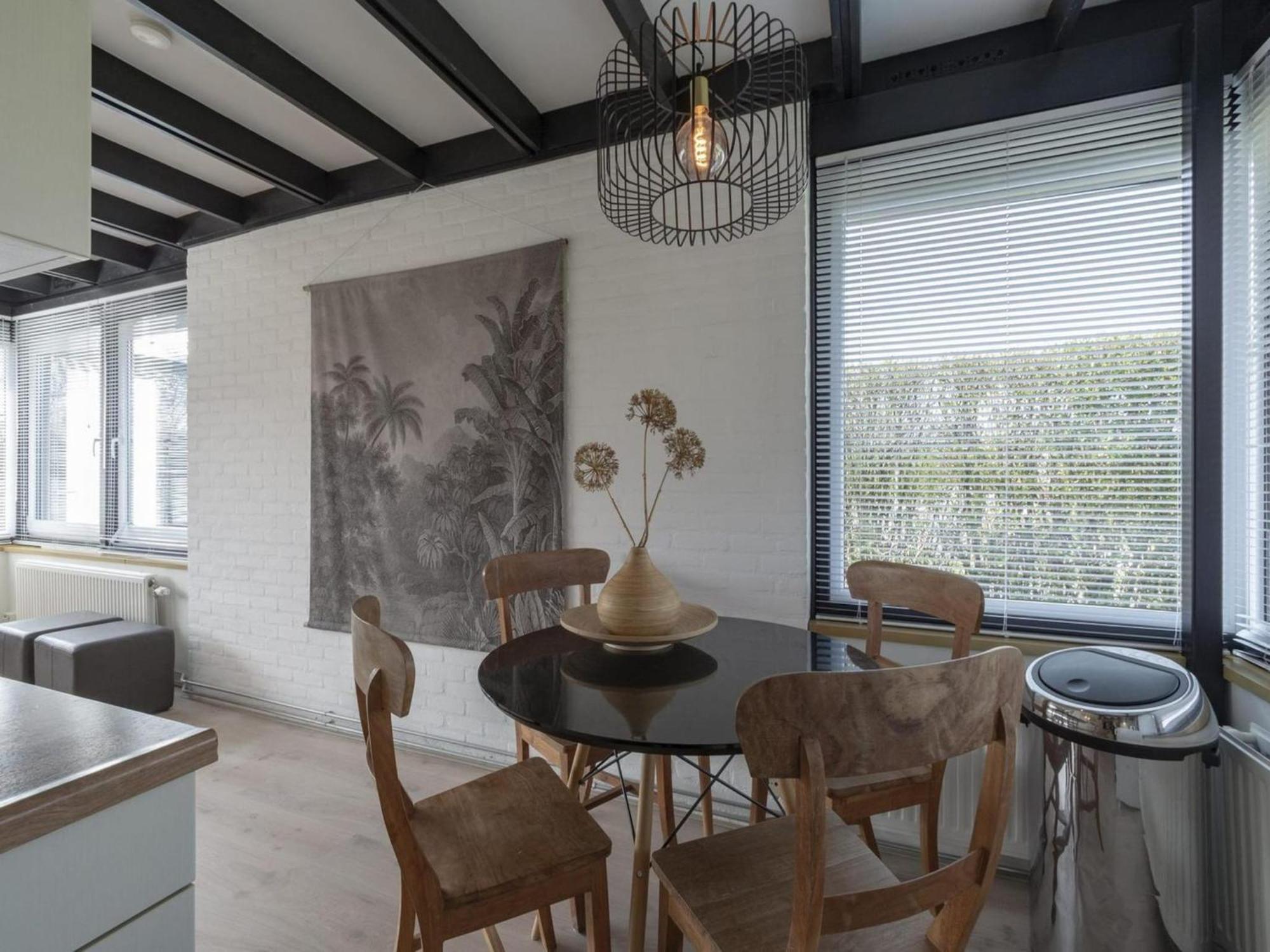 Attractive Bungalow With Modern Furnishings Sint Maartensvlotbrug Esterno foto